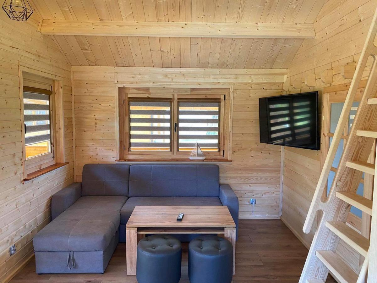 Nad Jeziorem Chalet
