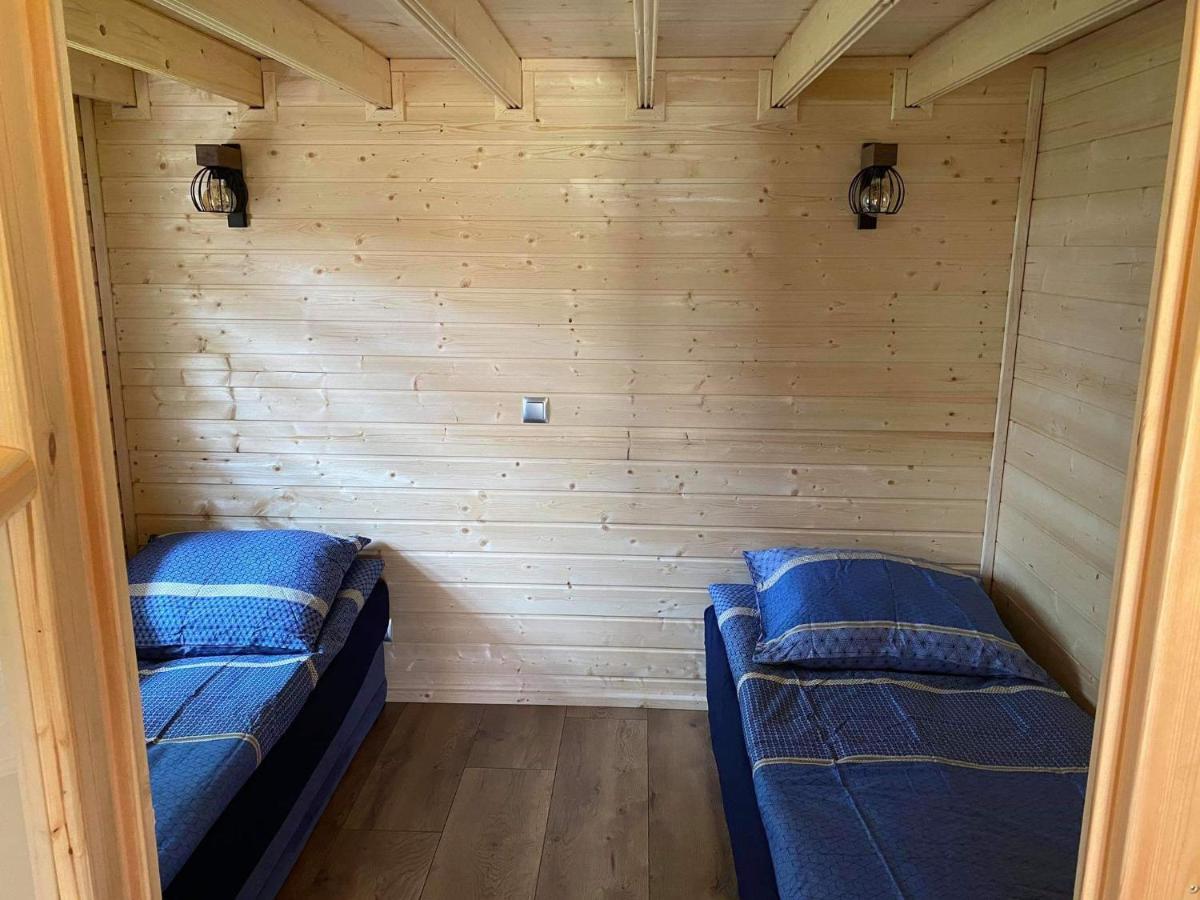 Nad Jeziorem Chalet
